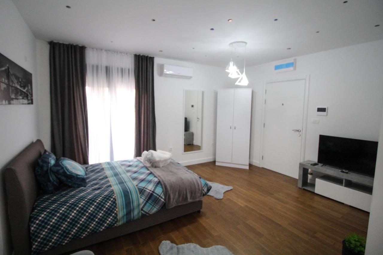 Aria Apartmani Podgorica Ngoại thất bức ảnh