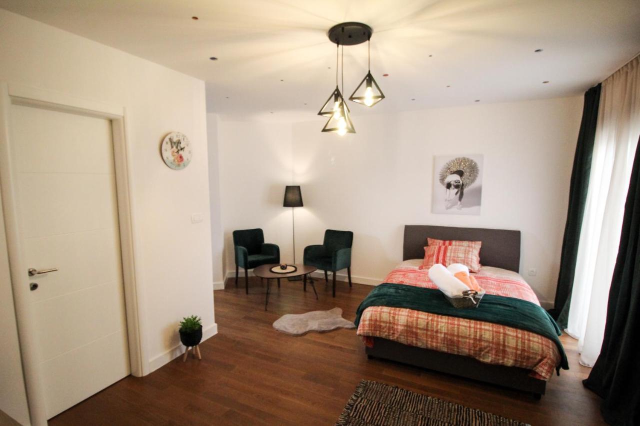 Aria Apartmani Podgorica Ngoại thất bức ảnh