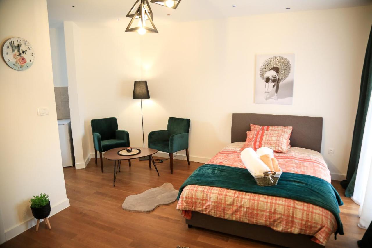 Aria Apartmani Podgorica Ngoại thất bức ảnh